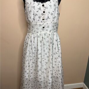 Floral White and Black Button-Down Dress